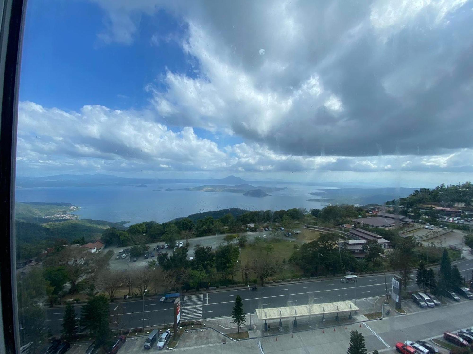 Smdc Tagaytay Taal Lake Condo Cook Netflix No Balcony No Free Parking Tagaytay City Extérieur photo